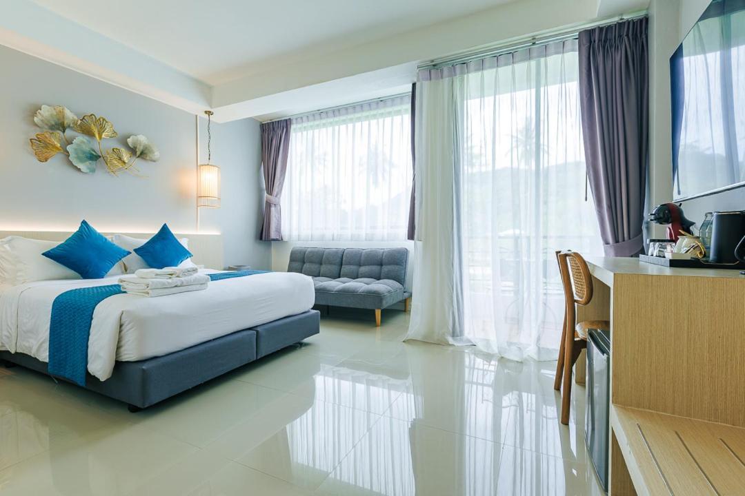 Kamala Havana Hotel Exterior photo